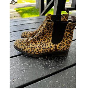 Anthropologie Leopard Jacinta Chelsea Boots SZ 39